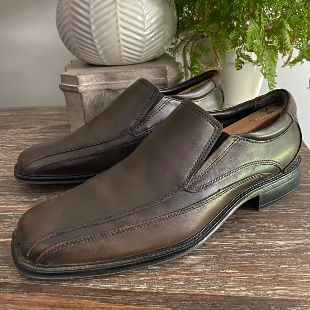 Dockers‎ Men’s 9 M Slip On Loafers Casual Shoes Brown Leather Low Top